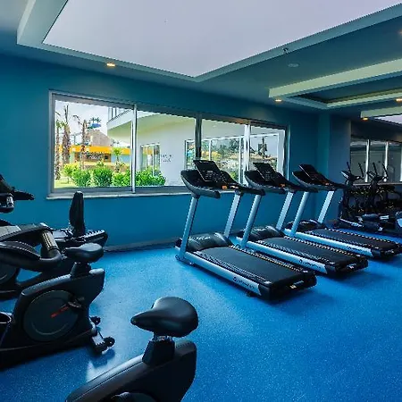 度假村 Xeno Eftalia 4*