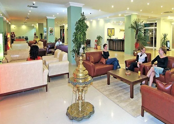 度假村 Xeno Eftalia 4*