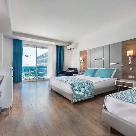 Semesteranläggning (resort) Xeno Eftalia